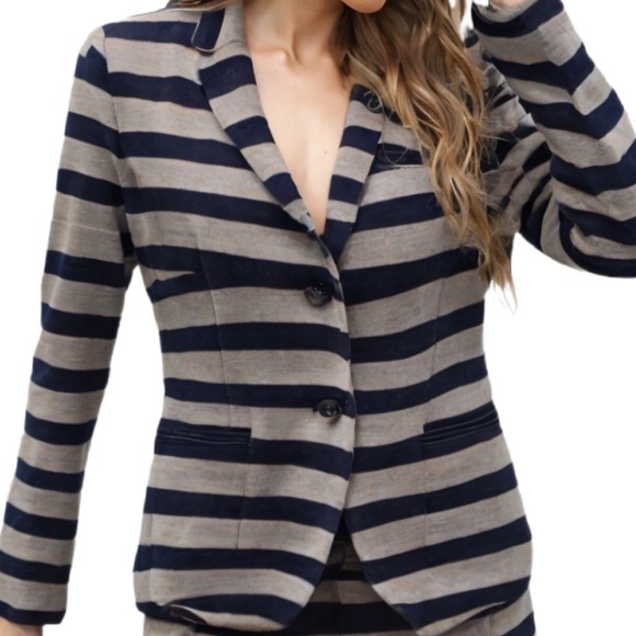 GAP Jackets & Blazers - Gap Vintage Dark Academia Striped Blazer in Navy & Grey Size 6/Medium